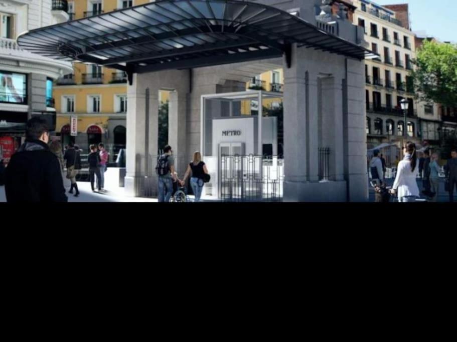 Apartamento Chueca Fuencarral - 5 Bdrms 5 Baths 12 Pax *